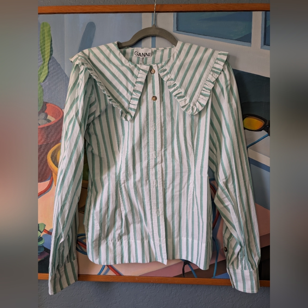 NWT Ganni collar button up shirt in kalamata size 36/US 4